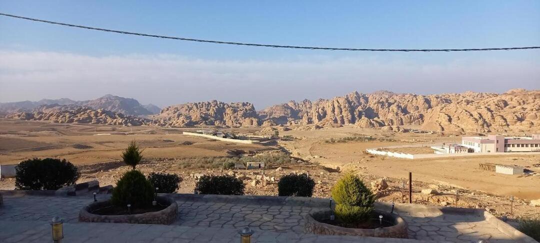 Little Petra Heritage Village Вади Муса Экстерьер фото