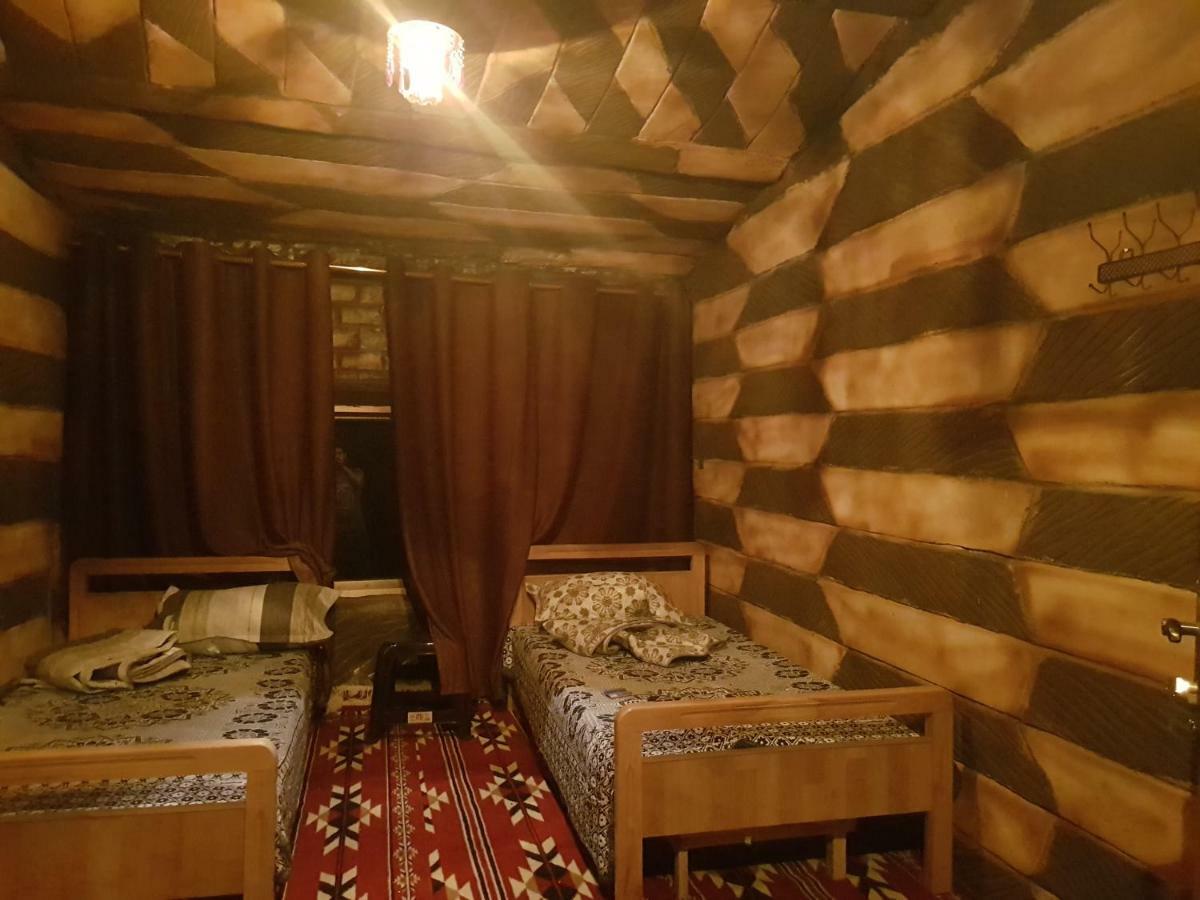 Little Petra Heritage Village Вади Муса Экстерьер фото